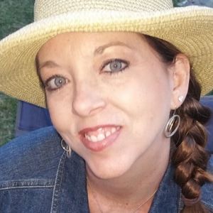 Meet your Posher, Carol